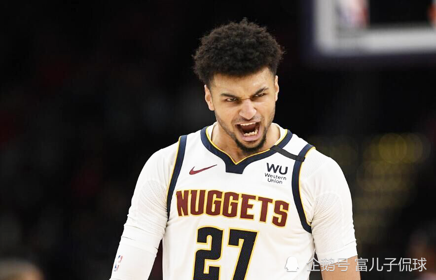  布克40分对飙米切尔，太阳关键战险胜骑士  